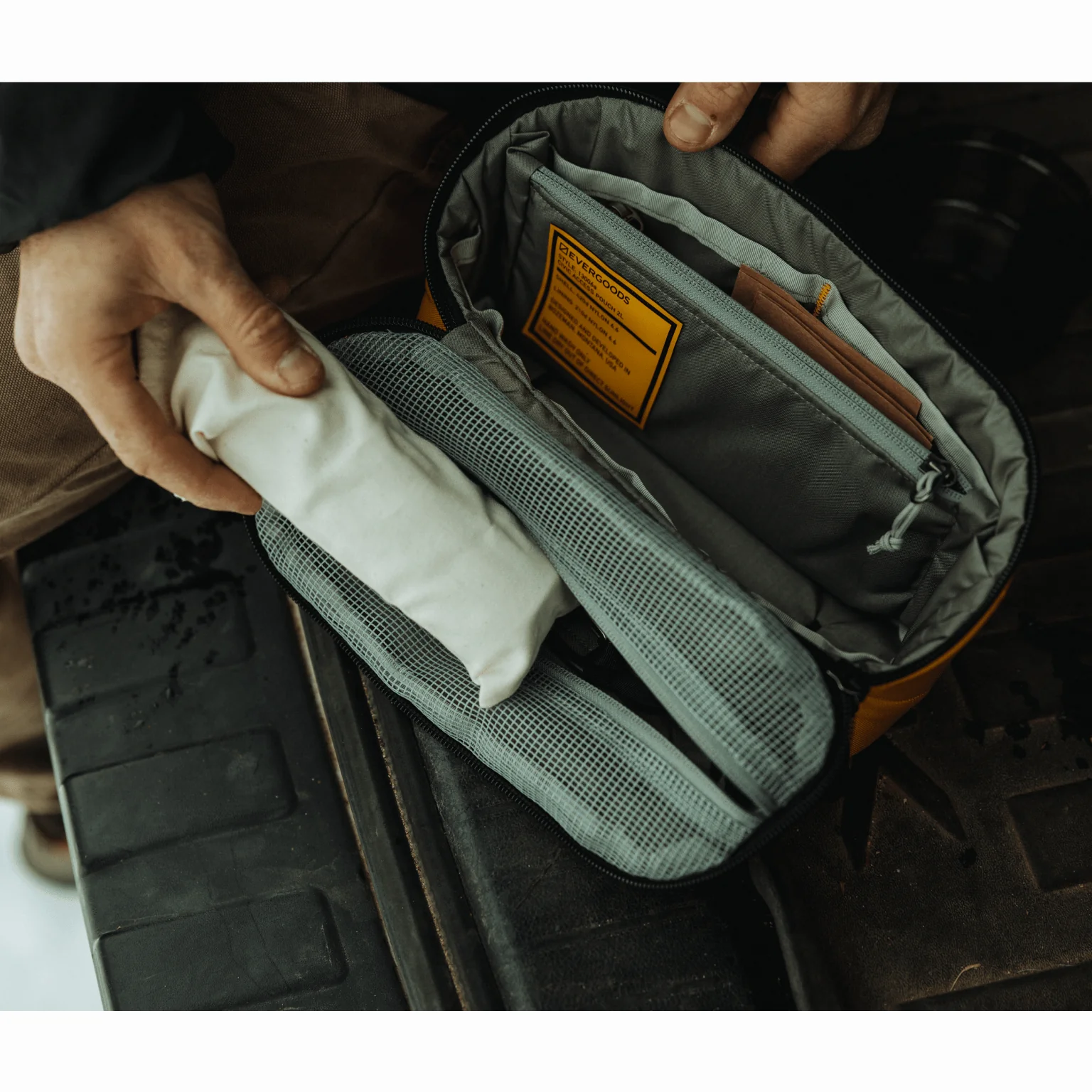CIVIC Access Pouch 2L - Image 29