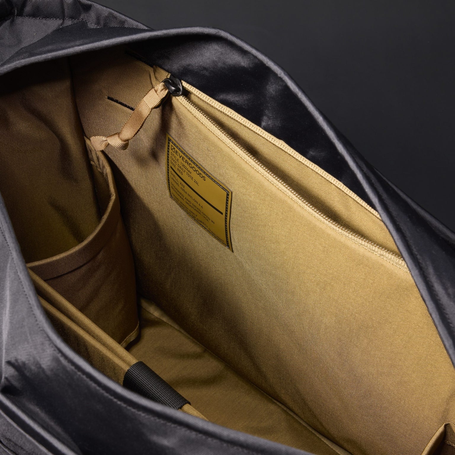 CIVIC Daily Tote 24L - X-Pac - Image 6