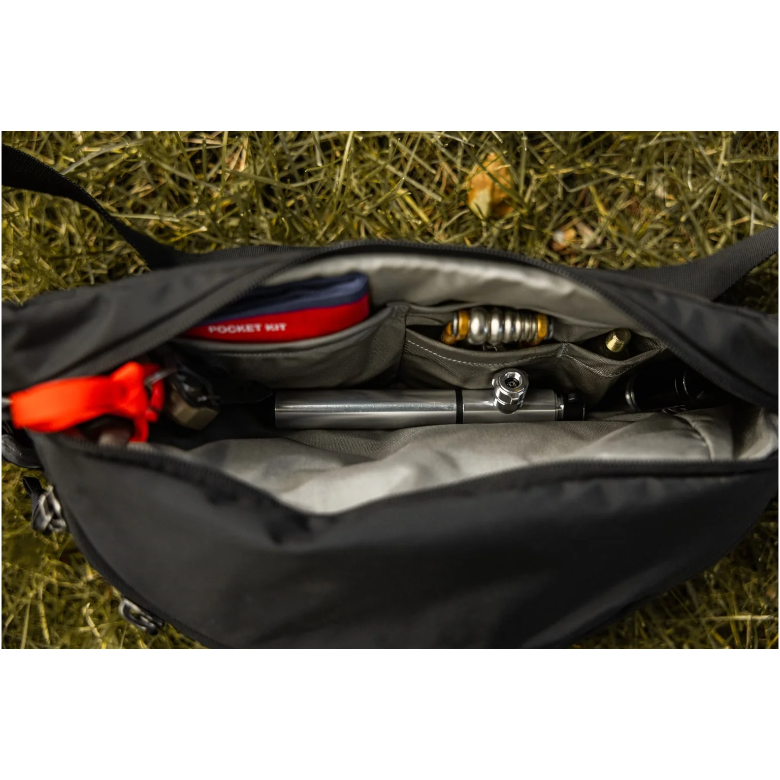 MOUNTAIN Hip Pack 3.5L - Image 15